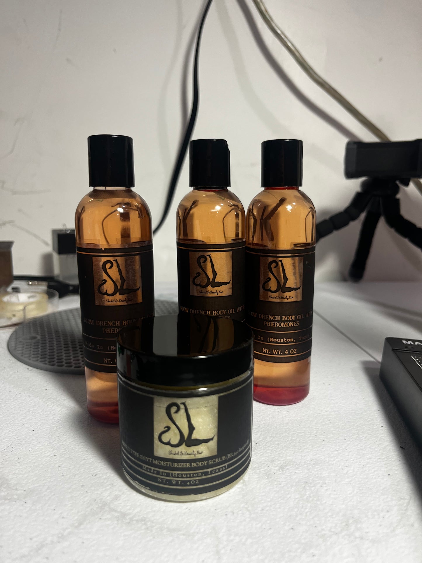 Adult Type Shyt Moisturizer Body Scrub(BR540)